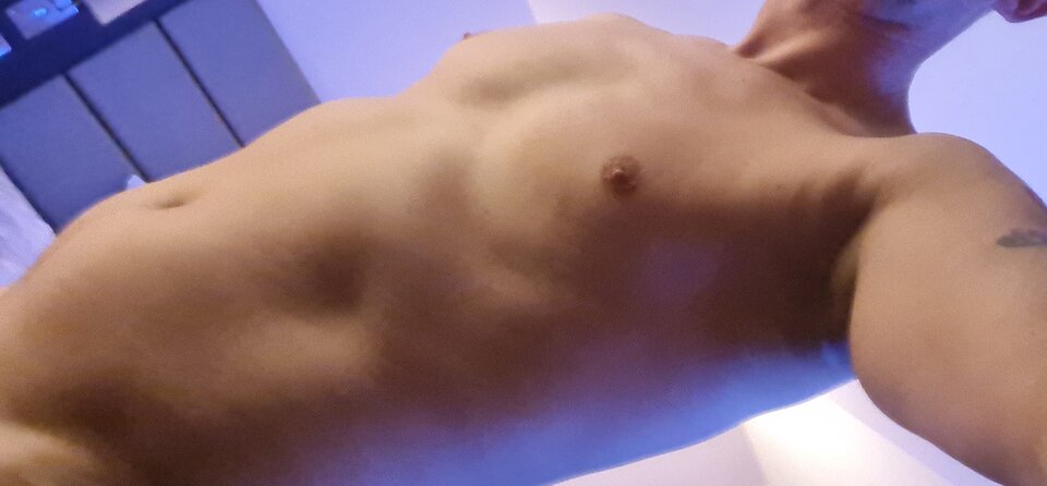 20220625_225058.jpg - jam100