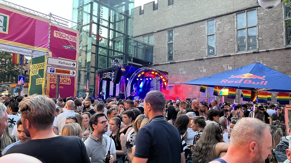 FE54F6E1-0DFE-4C21-9297-9063E1B73A03.jpeg - nrw670n