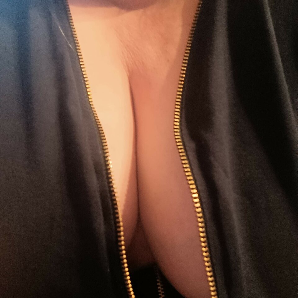 received_1434676443715442.jpeg - Xpara40