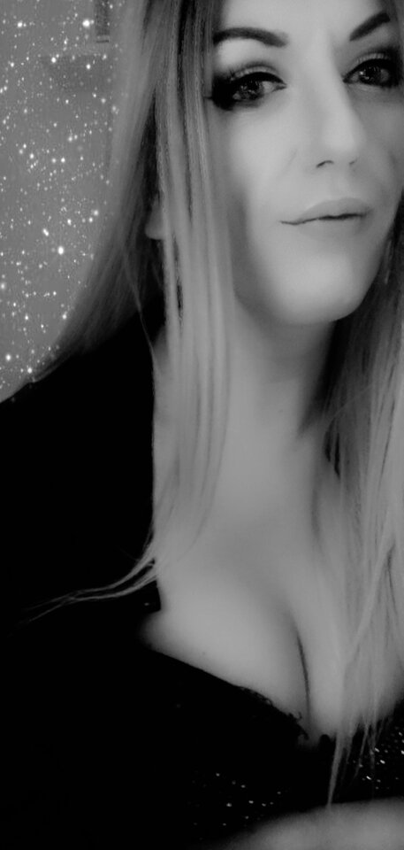 Snapchat-1018086152.jpg - KarolinaShemale29