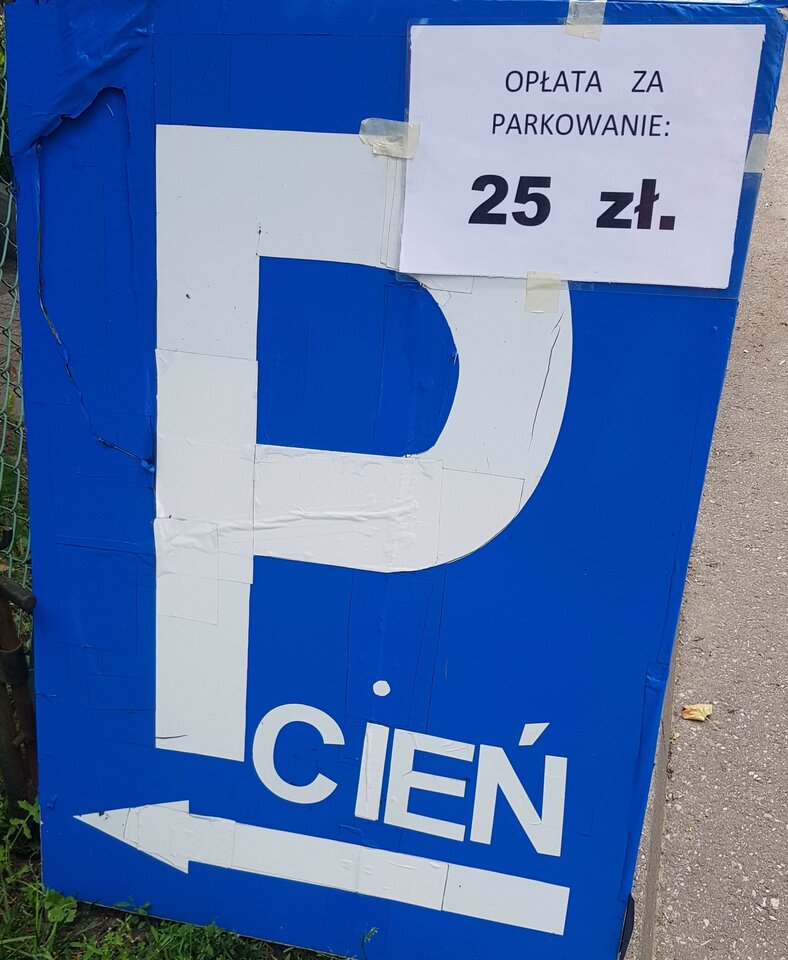 CIEŃ > - QRKIN