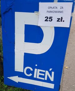 CIEŃ >