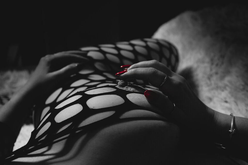 Kontrast - Pi_i_Sigma_