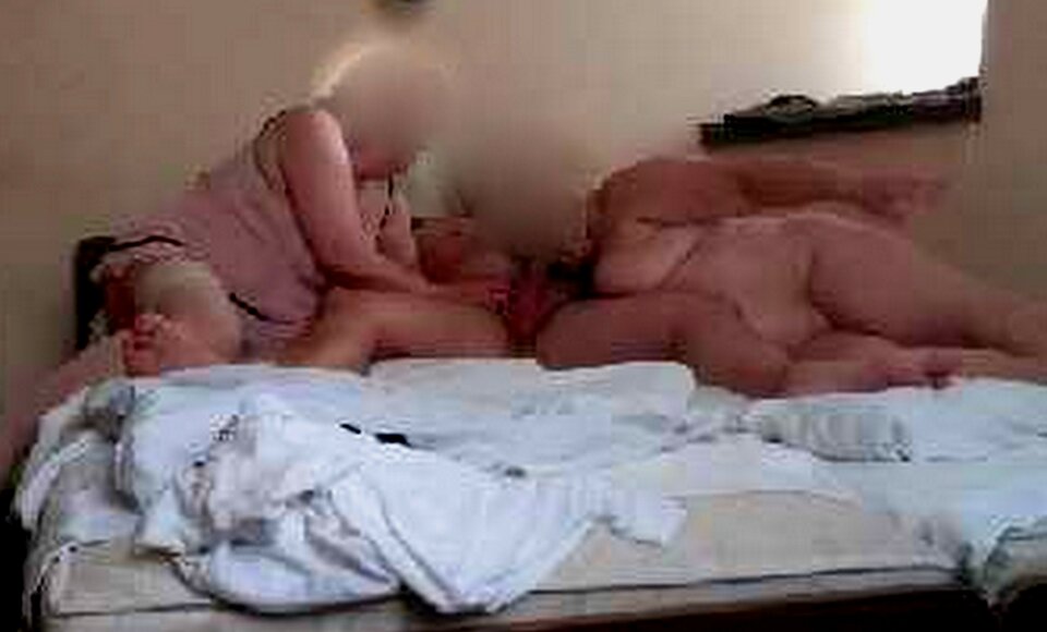 Dwie na jednego - Aisza69