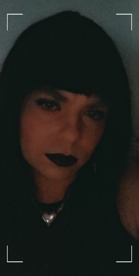 Snapchat-1685100284.jpg - LiliTS