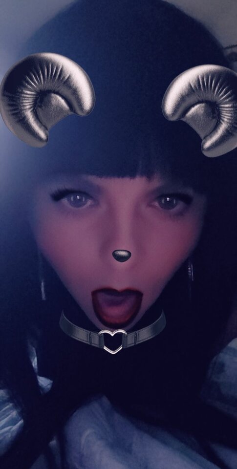 Snapchat-1000336567.jpg - LiliTS