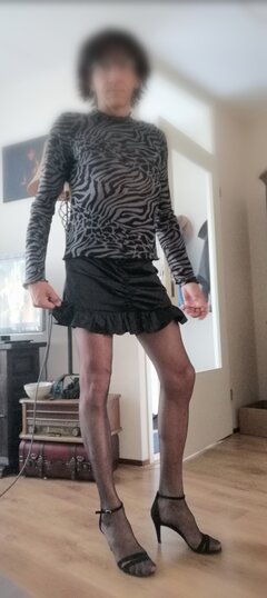 Po prostu, bez jakiejkolwiek idei czy przesłania... 😉