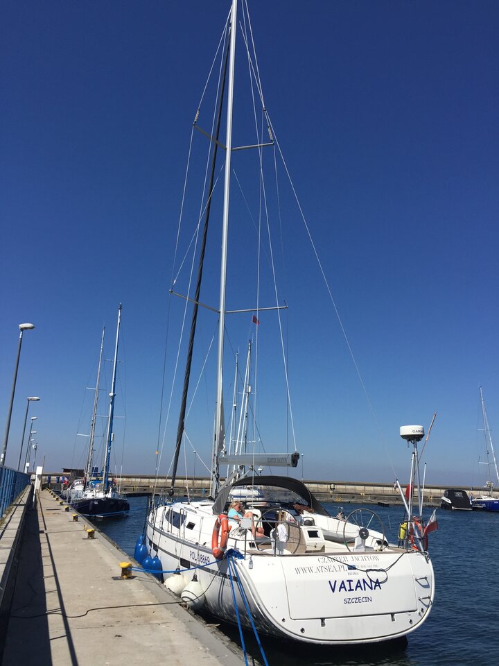 Piękne jachty. - falcons