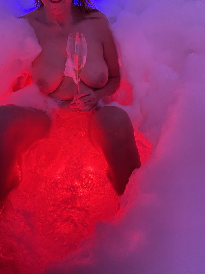 CD5FC3F4-1BD7-4F33-B516-1057BB69D196.jpeg - JacekChata