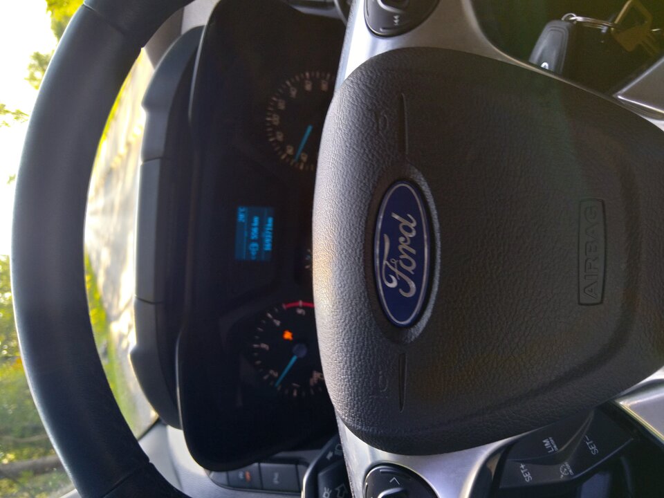 16586787678468425010927471252133.jpg - AirportDriver