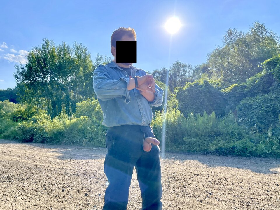 BA9F31BA-F768-4844-B6C4-A8E3969D666A.jpeg - MWK1984