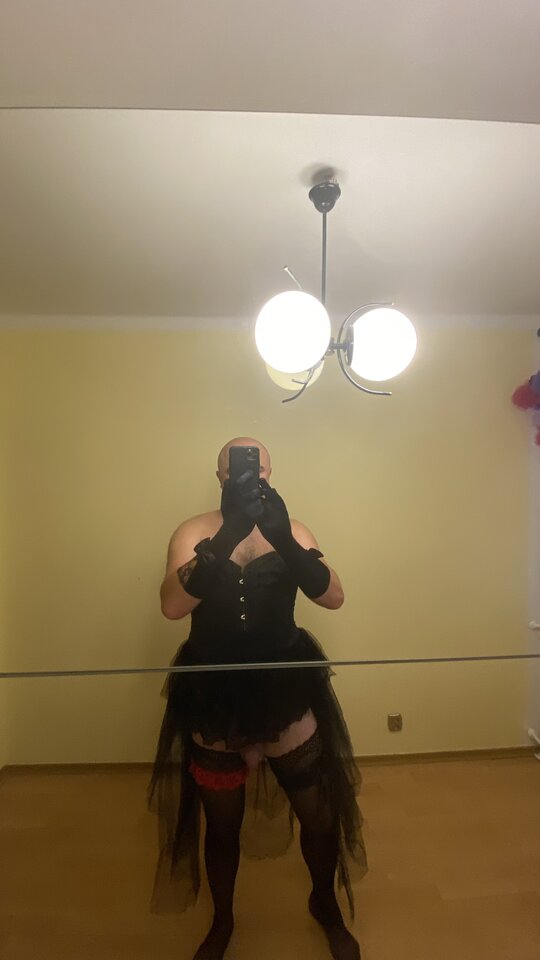 A50EDEB6-1B3B-4161-B011-8AE40FF29C3F.jpeg - nylon_fun