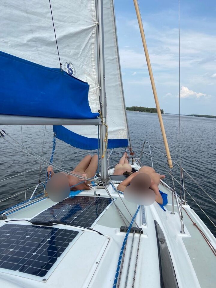 9C6088B1-EB73-4E0E-ACDF-434D8A810268.jpeg - SwingersBeautyWawa