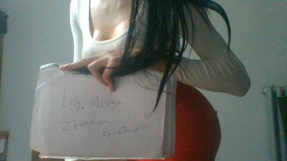 WIN_20220726_22_33_22_Pro.jpg - lilly_masrya