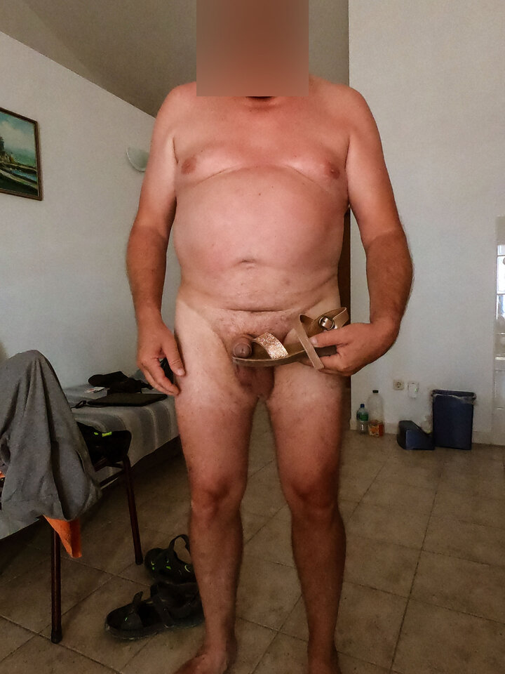 G0023439_cr.jpg - feetek