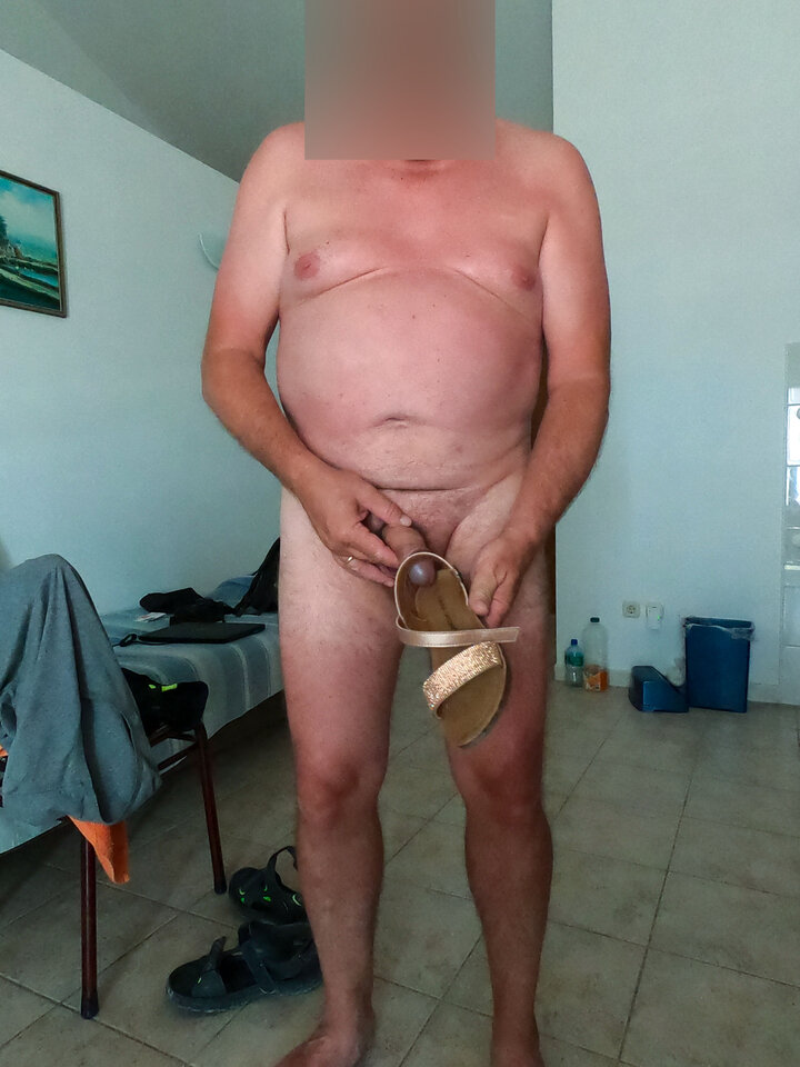 G0023441_cr.jpg - feetek