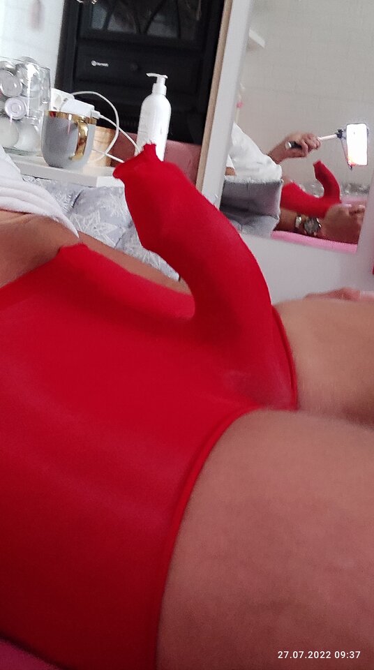 I co poranek stoi dębem,twardy,krwisty i gotowy. - hetrosik