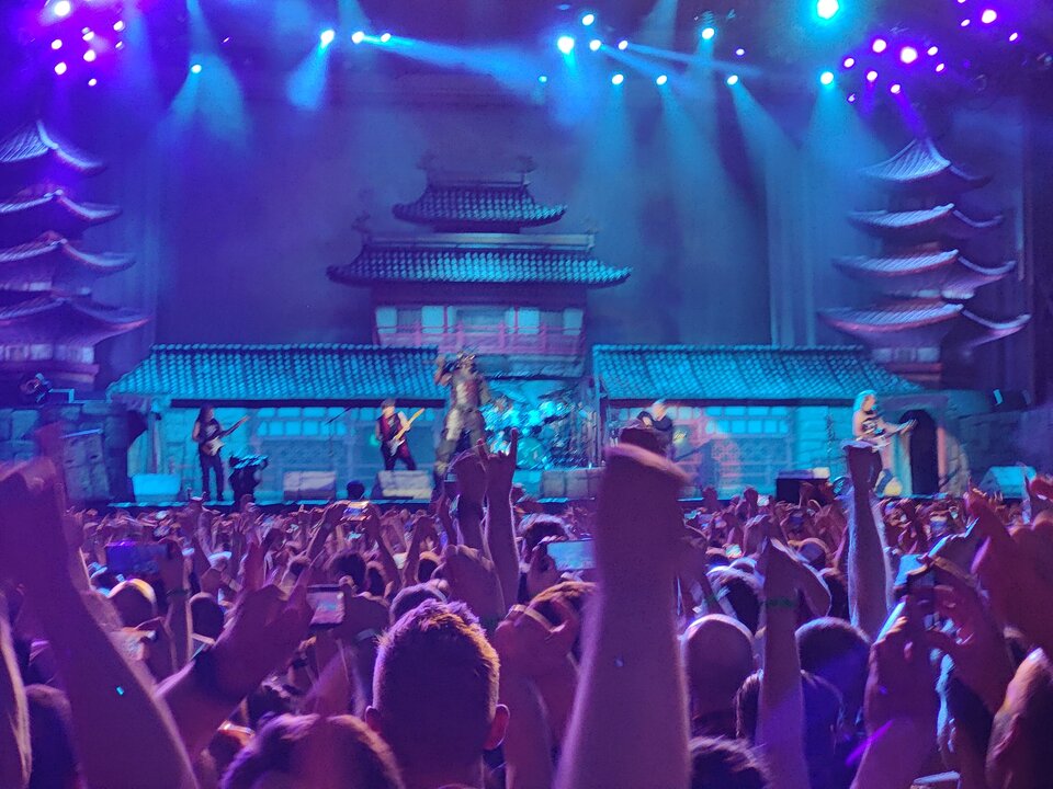 Niedzielna randka z Dziewicą  - LordOfTheFlies