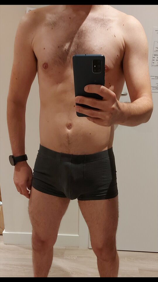 Screenshot_20220802-110449_Gallery.jpg - FriendForSex