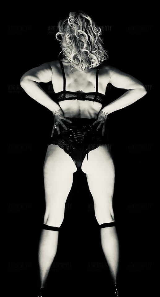 77D46645-A936-4492-B815-19801CE19CC9.jpeg - argumenty