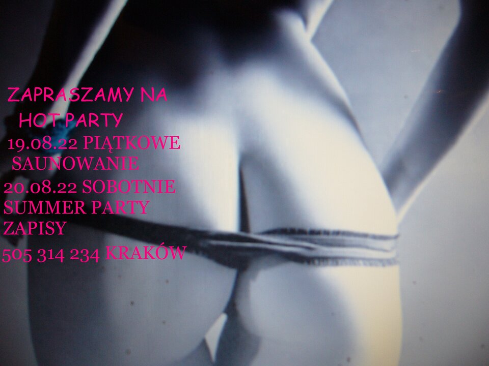 P11002321.jpg - Partyclub