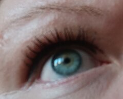 gdy patrzę na ciebie z dołu...