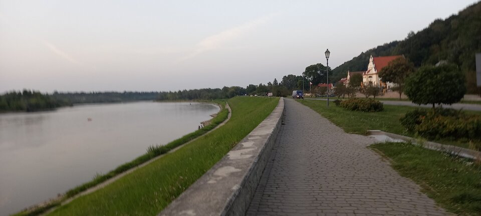 20220819_193352.jpg - amorki123