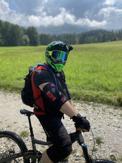 247402C8-673B-4C15-88CC-F7C00F428433.jpeg
