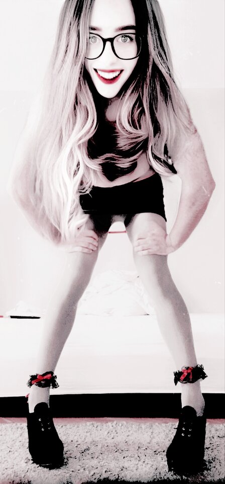 FaceApp_1661614692069.jpg - MoniczkaPrzebieralska