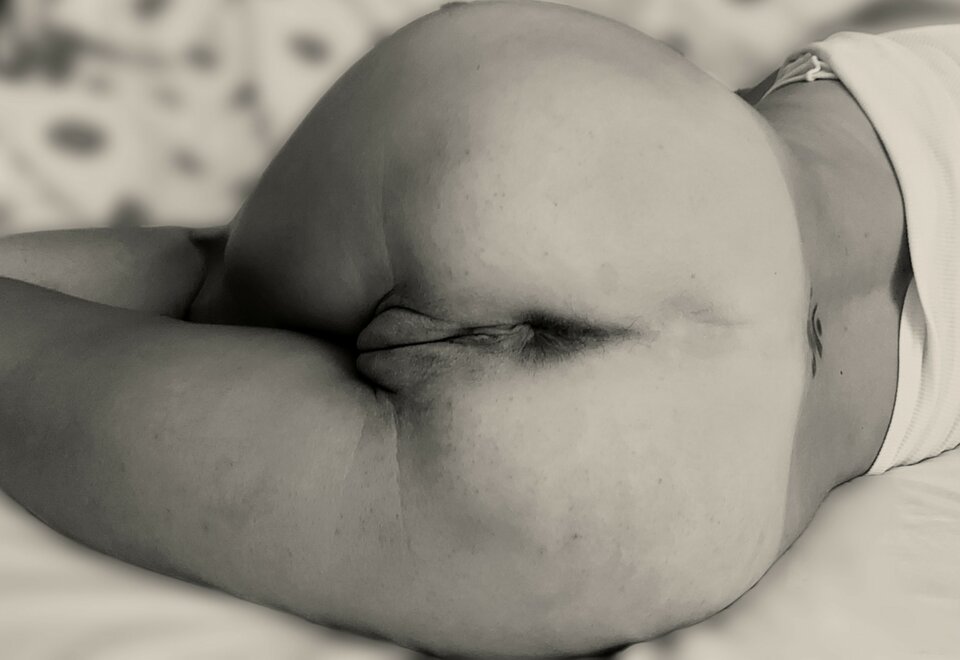 Polish_20220828_005431458~3.jpg - HotCouple76