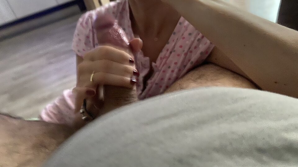 5B38CD05-CD73-4987-890D-419E4715C5FE.jpeg - bondjames728