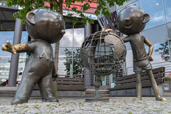 A o Toli zapomnieli...