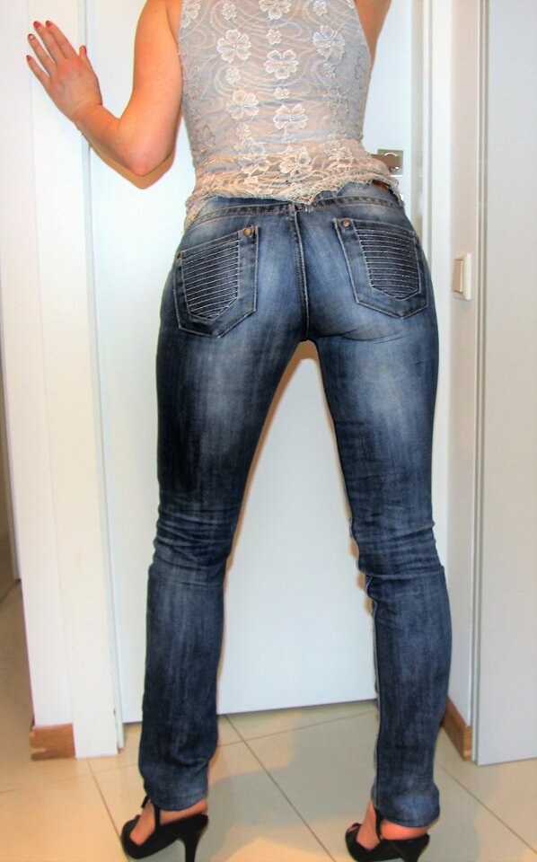 00412.jpg - Basia3346