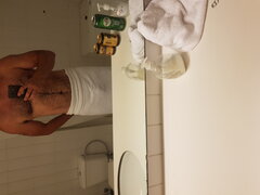 Pozdrawiam panie :) któraś chętna na wspólną kąpiel? :)