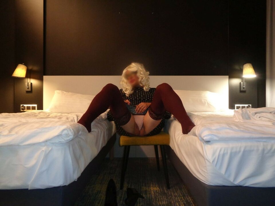 Czekam na pana... albo dwóch 😉 - luvcum1982