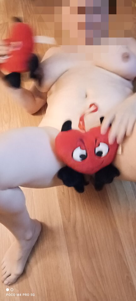 Ciekawe czemu diabełek taki uśmiechnięty? - Napaleni75