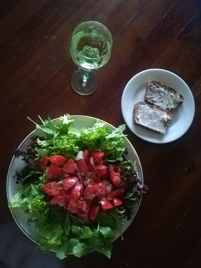 LucyintheSkywithDiamond