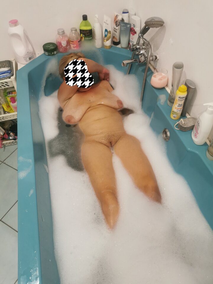 Foczka w wannie - parka7576