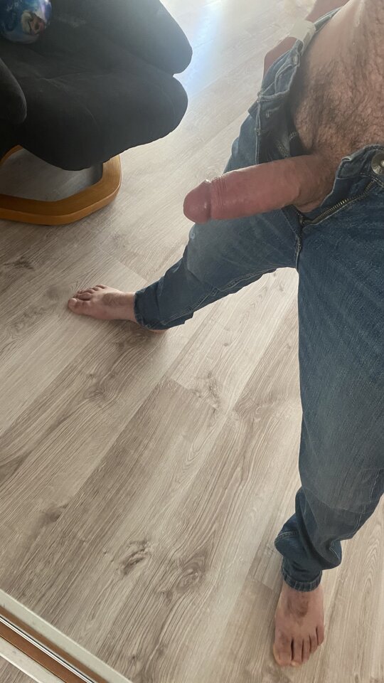 CA7DBFE0-5BEF-4DBE-85B7-67B4DEED06DA.jpeg - bondjames728