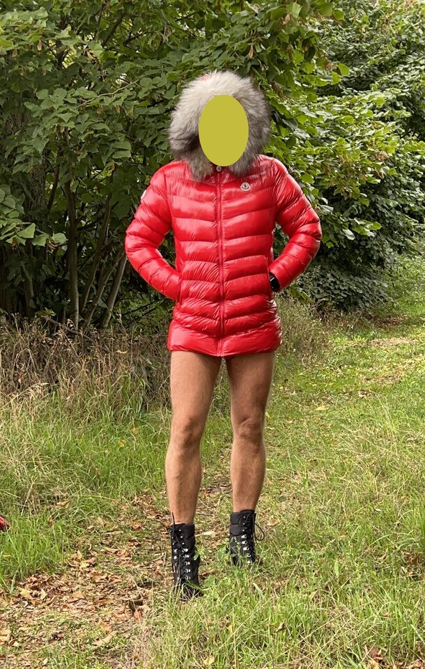 Goło-plenerowo-czerwono.jpeg - piter_ulegly