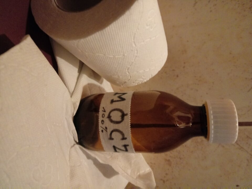 20220921_180810.jpg - Pissing9