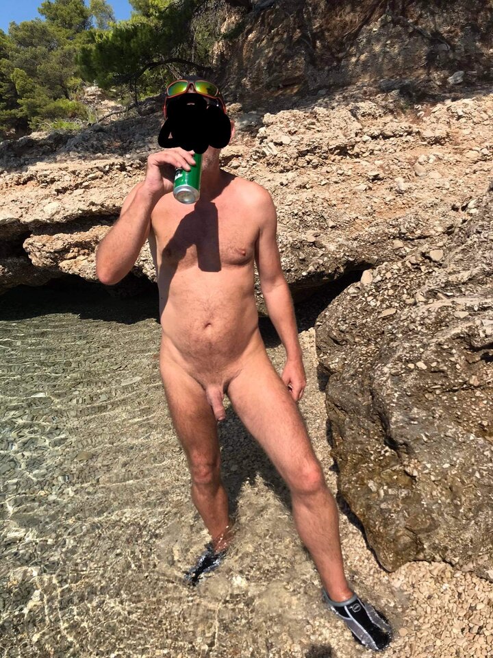 5ACF353B-7407-4BB3-A4FD-CA0CE0AB63E9.jpeg - para0