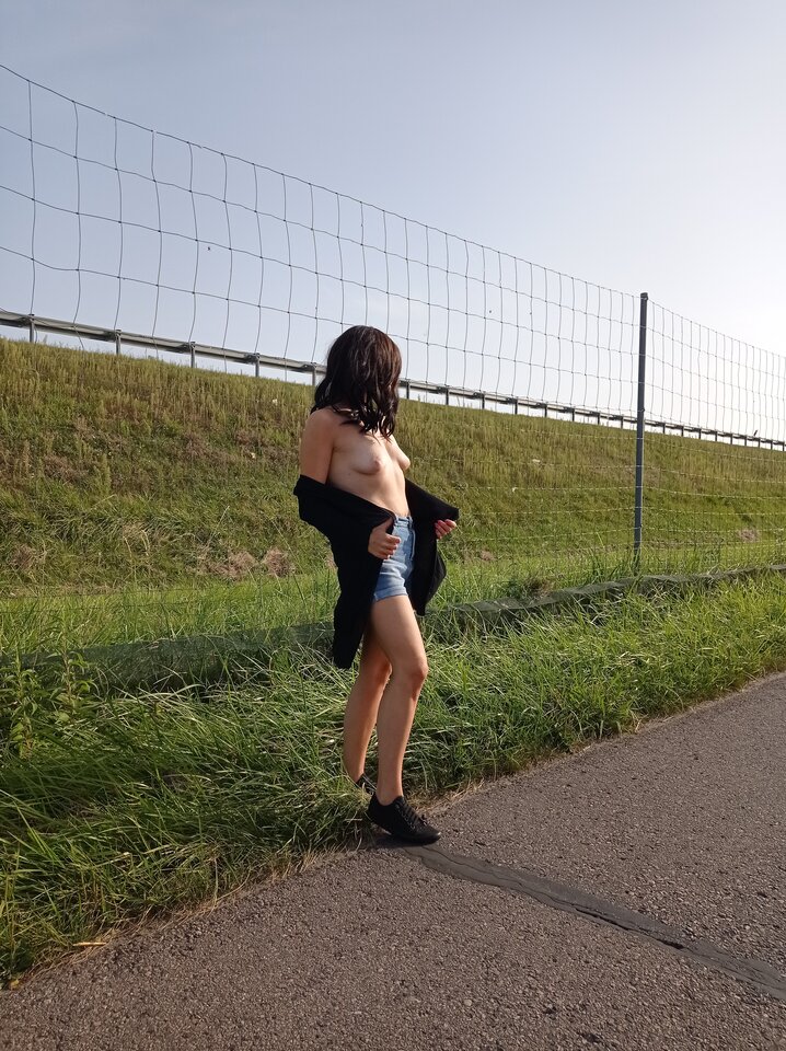 IMG_20220821_081223.jpg - tisienki