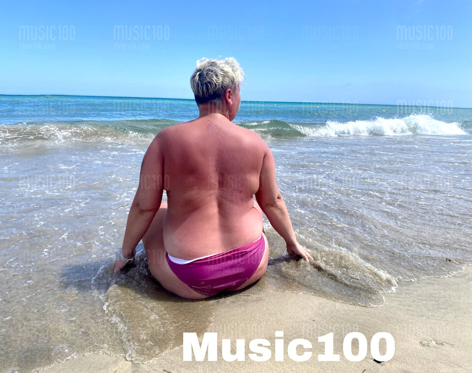 6711245B-186A-4E59-A1D6-71514682FDBF.jpeg - Music100