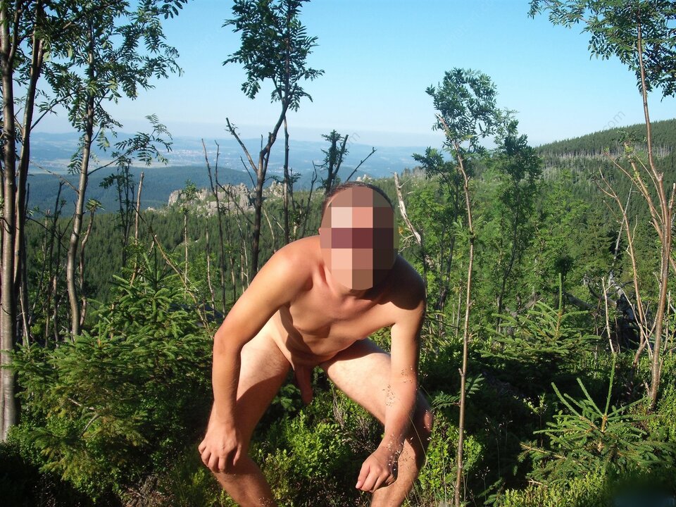 Point Blur_Oct062022_075202.jpg - eropar27