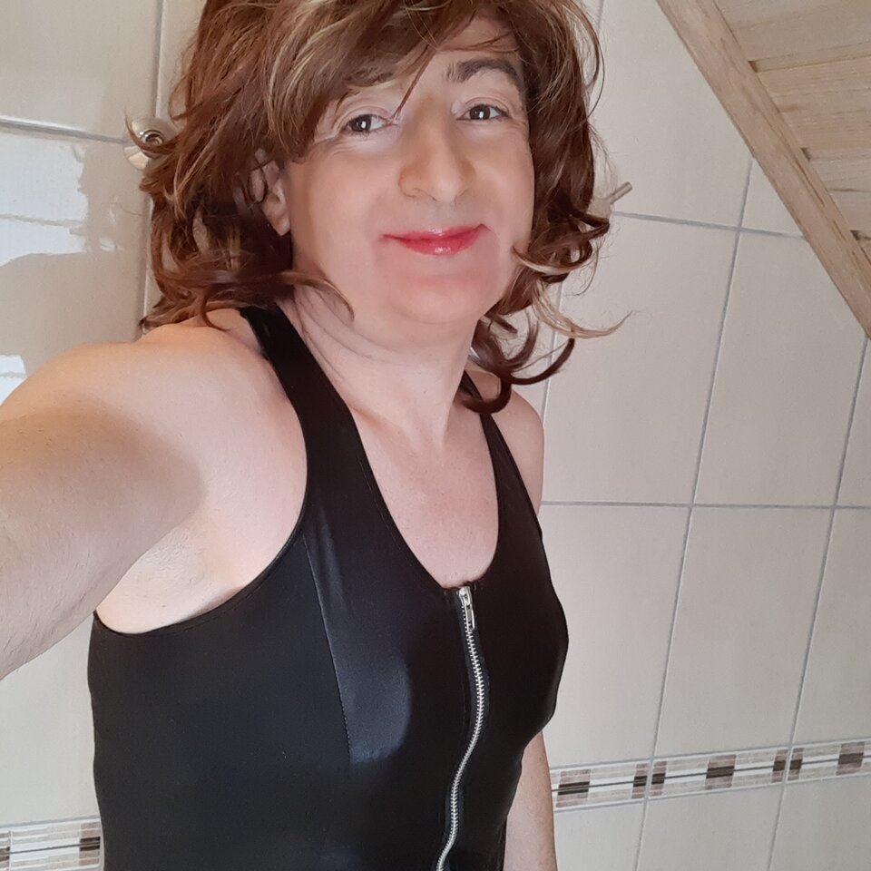 16653106228925501182290436942847.jpg - Palciusia