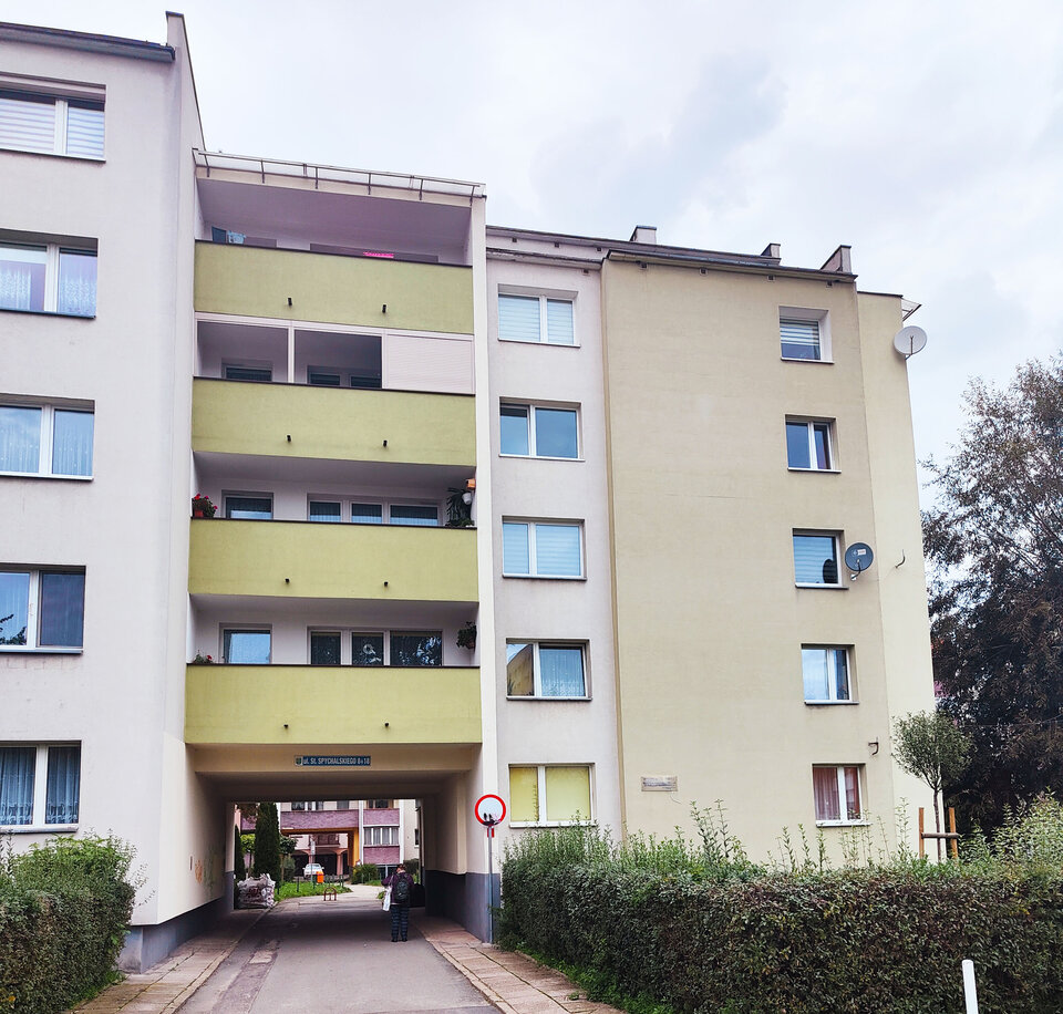 Oto miejsce z tablicą upamiętniającą tamte dni... - Sweetheart