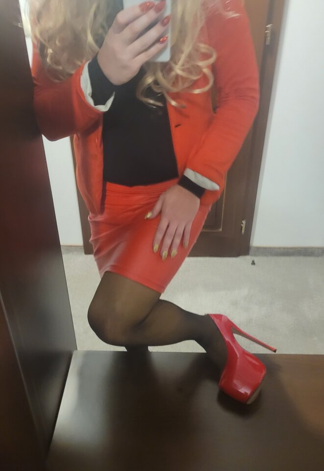 Hallowen 👠👑 - Ameliatrans