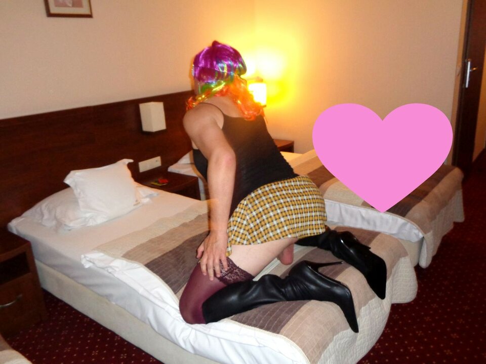 Wypinam tyłeczek - luvcum1982