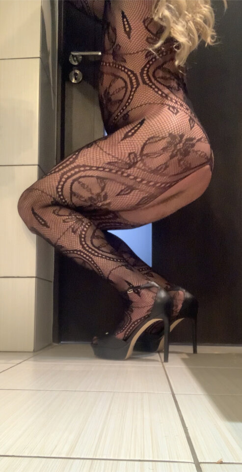 F3BCFED5-1027-4029-8EAD-FF49CB705A8F.jpeg - FabStock